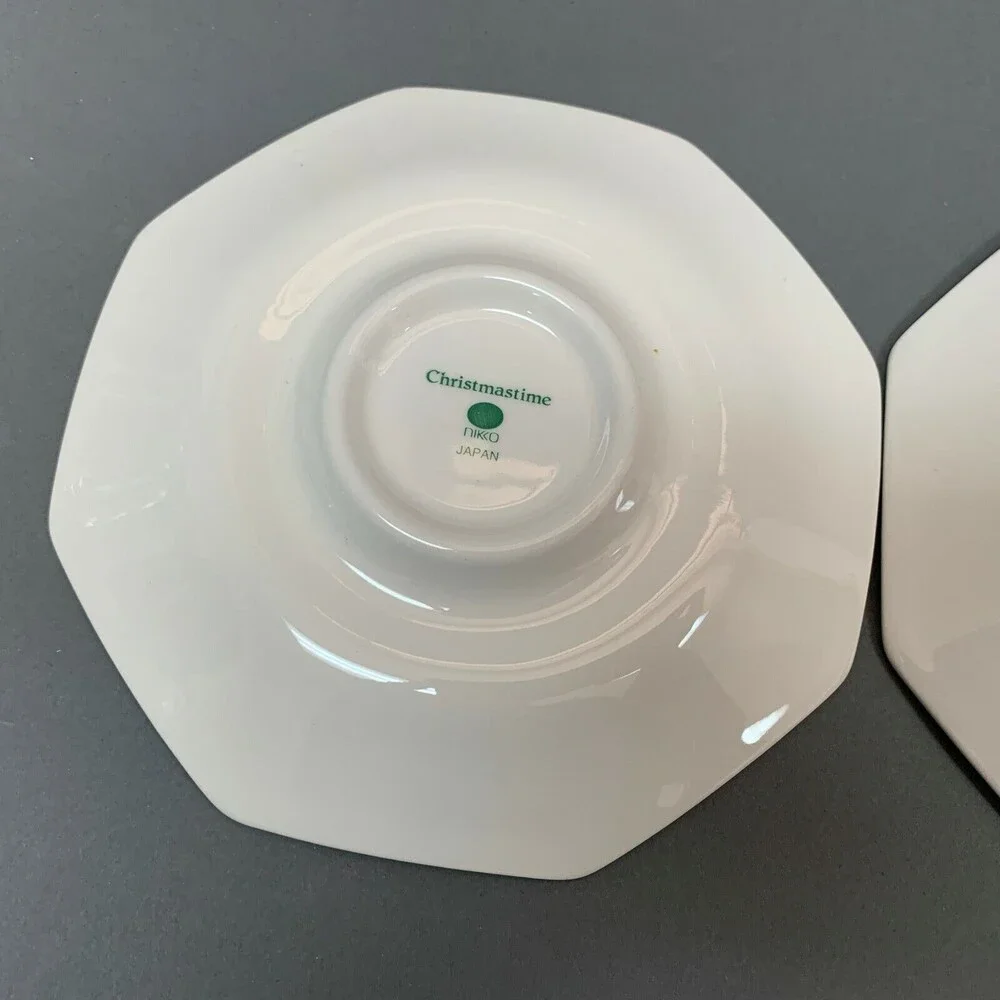 Nikko Christmastime Japan White‎ Green Holly Berries Saucers Plates Lot of 3